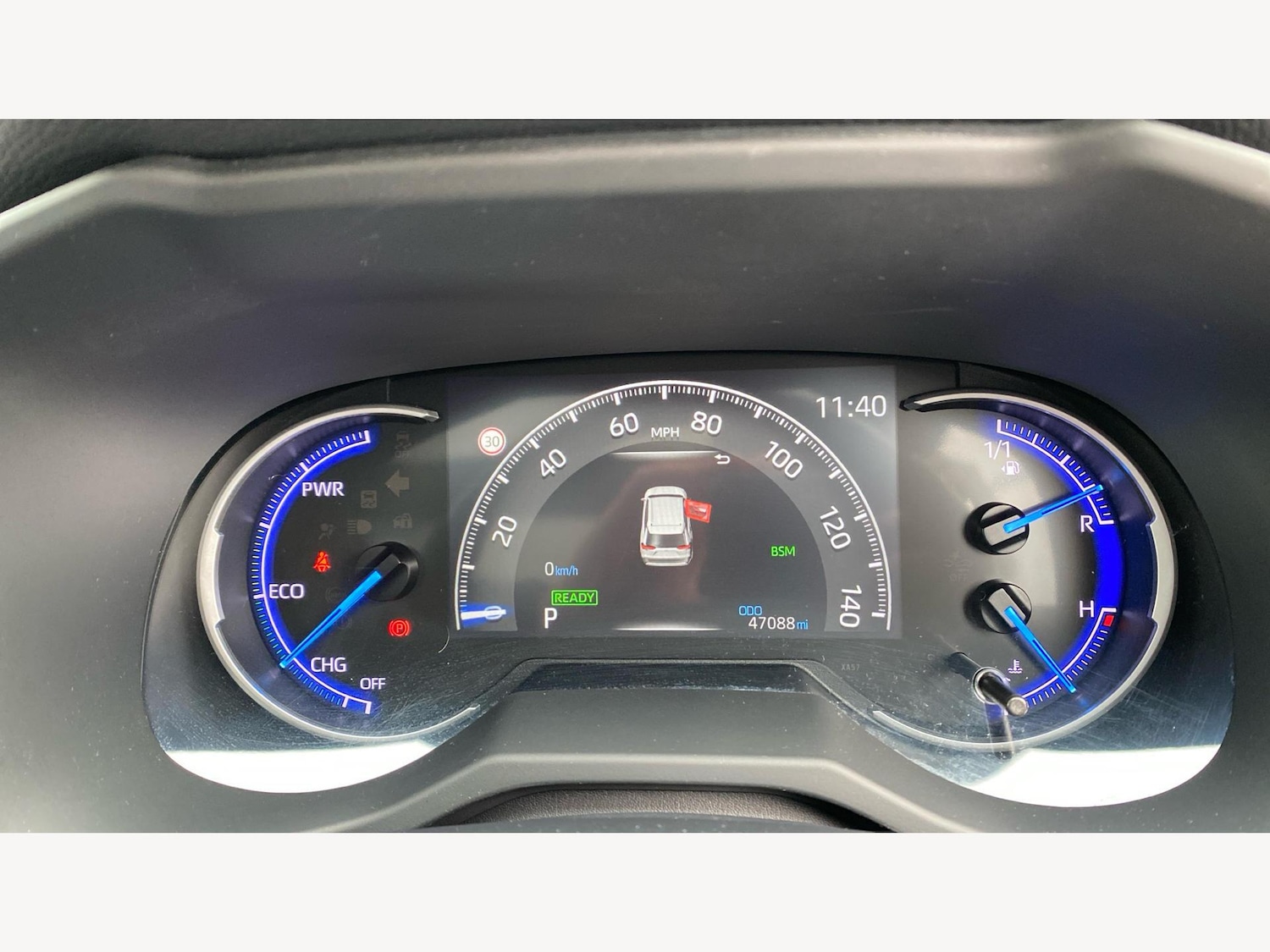 Used Toyota RAV4 2019 for sale - 76539131: Photo 11