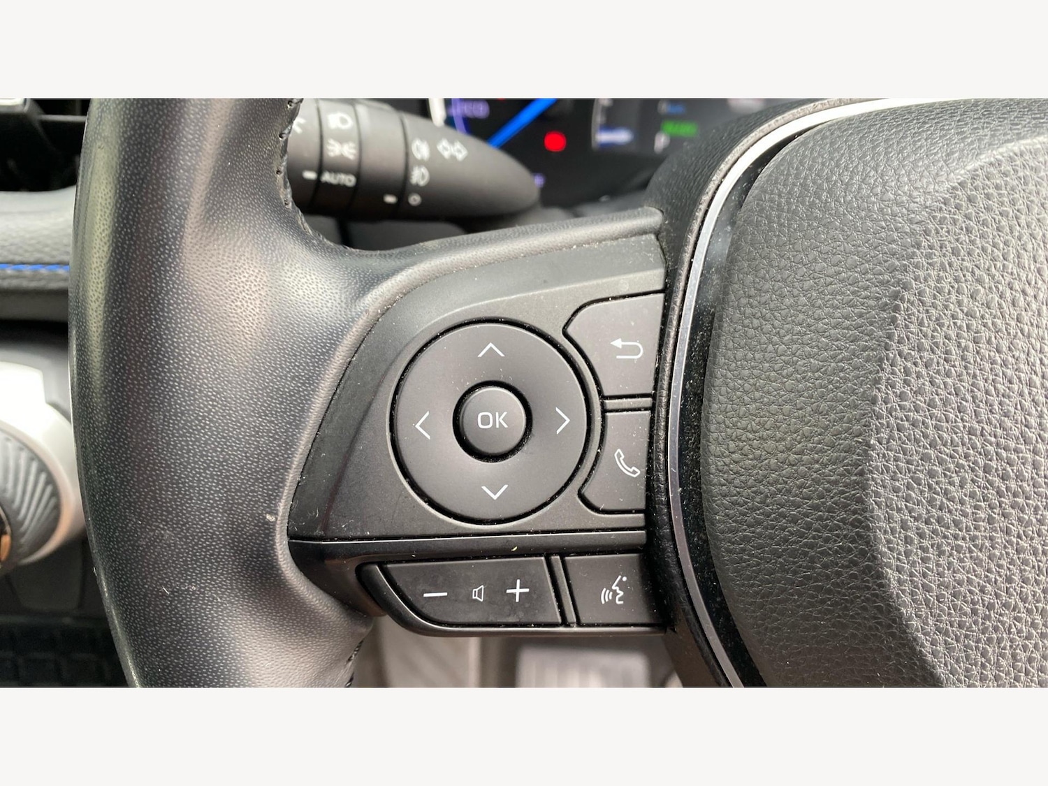 Used Toyota RAV4 2019 for sale - 76539131: Photo 31