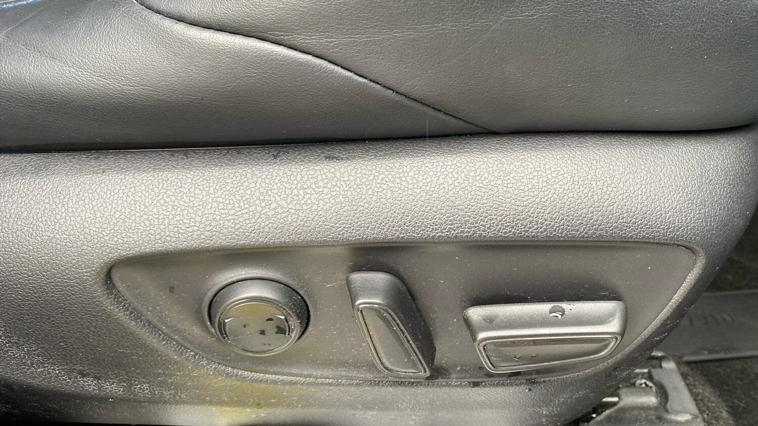 Used Toyota RAV4 2019 for sale - 76539131: Photo 39