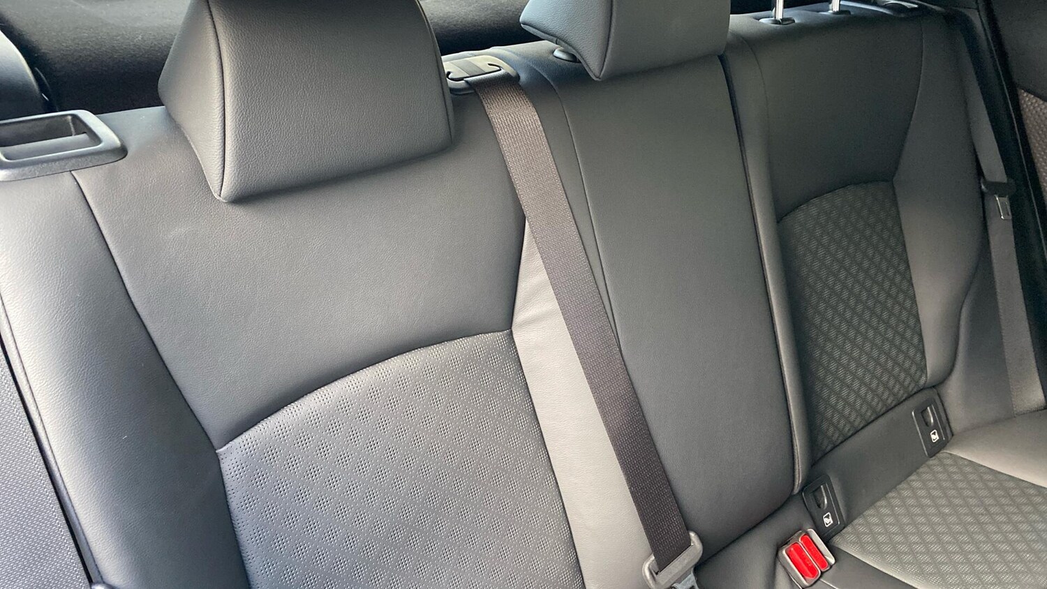 Used Toyota C-HR 2021 for sale - 77081550: Photo 39