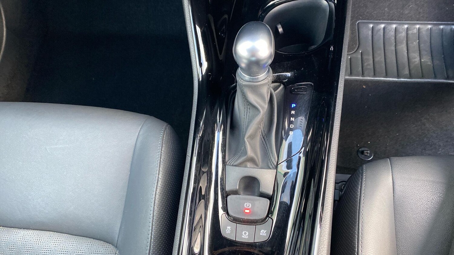 Used Toyota C-HR 2021 for sale - 77081550: Photo 42