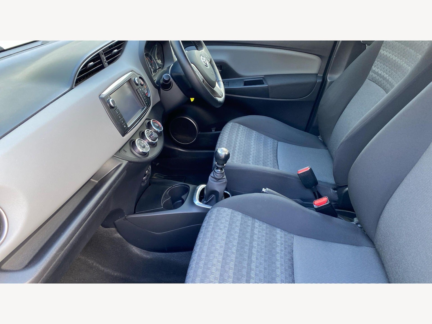 Used Toyota Yaris 2016 for sale - 78086812: Photo 12