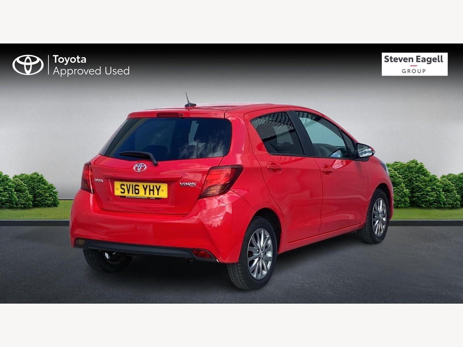 Used Toyota Yaris 2016 for sale - 78086812: Photo 2