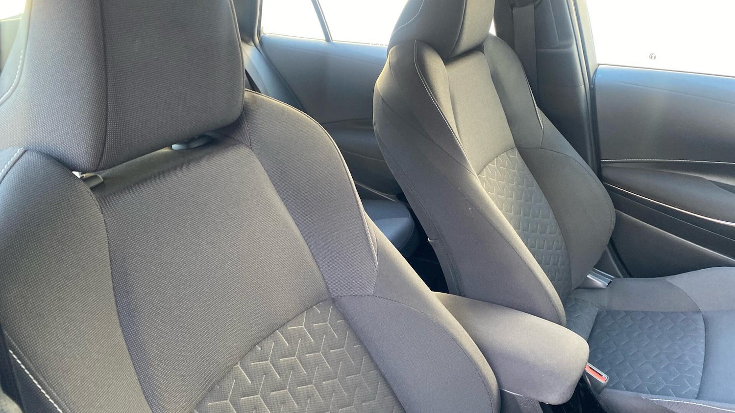 Used Toyota Corolla 2022 for sale - 77097755: Photo 36