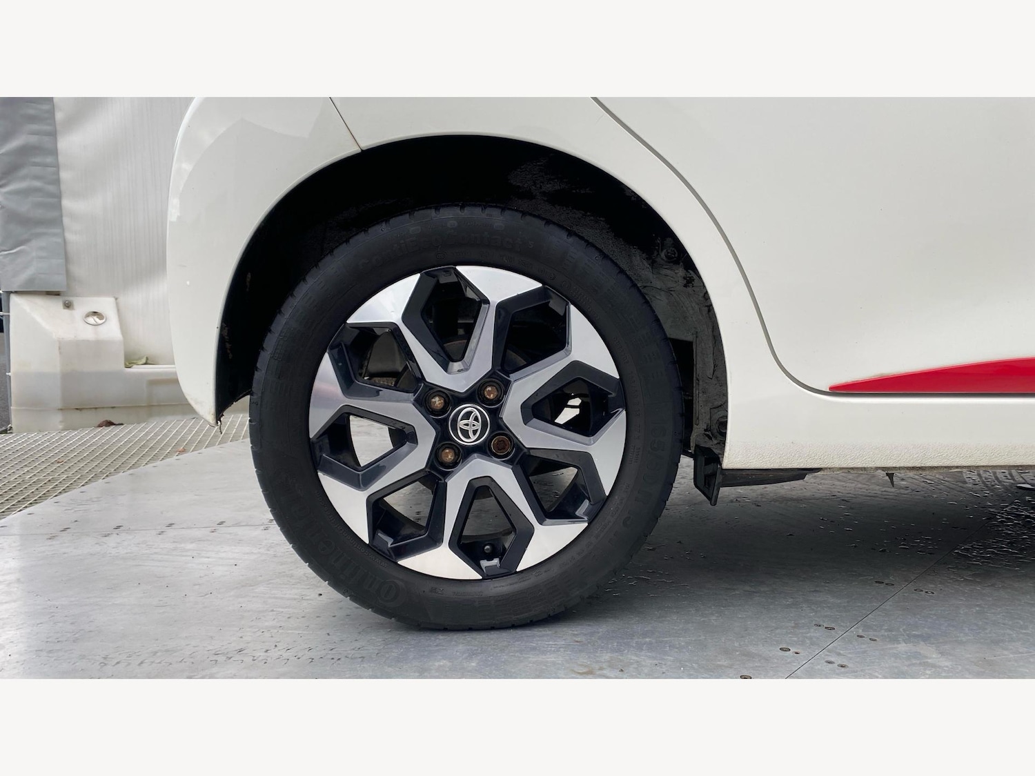 Used Toyota AYGO 2019 for sale - 76613377: Photo 20