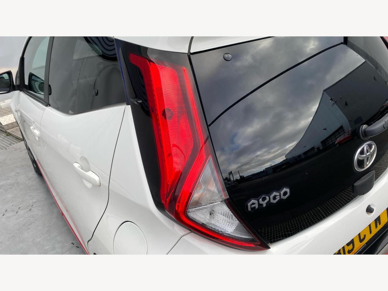 Used Toyota AYGO 2019 for sale - 76613377: Photo 23