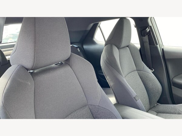 Used Toyota C-HR 2024 for sale - 75657400: Photo 35