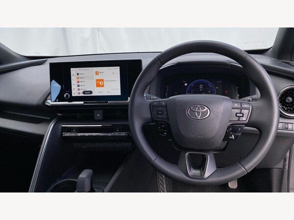 Used Toyota C-HR 2024 for sale - 75657400: Photo 8