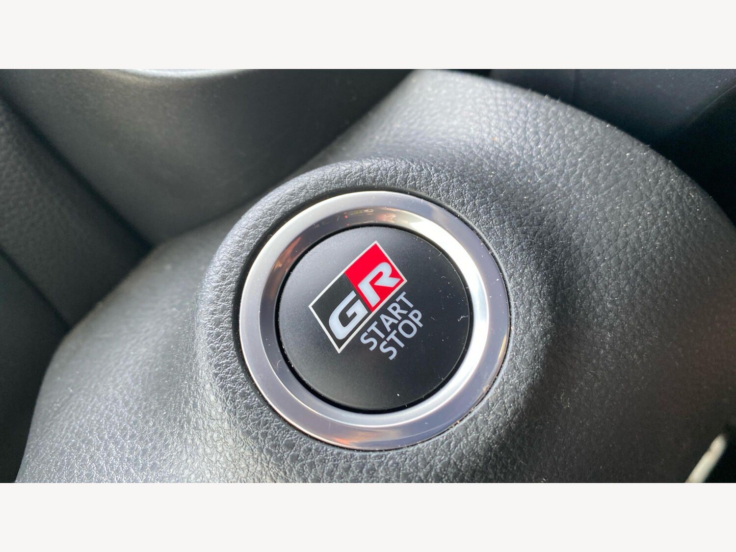 Used Toyota Yaris 2023 for sale - 77994003: Photo 29