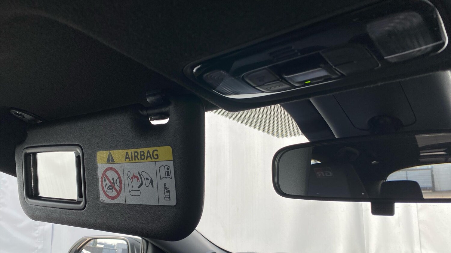 Used Toyota Yaris 2023 for sale - 77994003: Photo 42