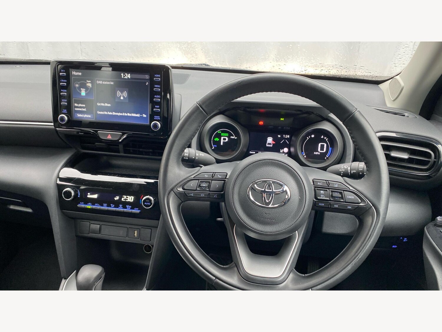 Used Toyota Yaris Cross 2023 for sale - 76538689: Photo 8