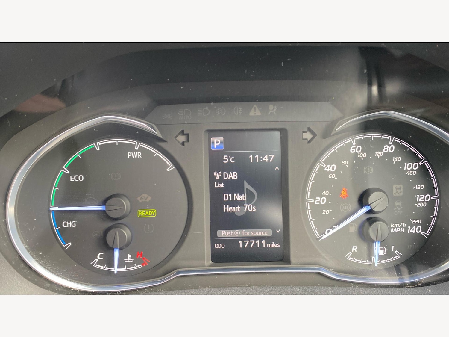 Used Toyota Yaris 2018 for sale - 77237712: Photo 11