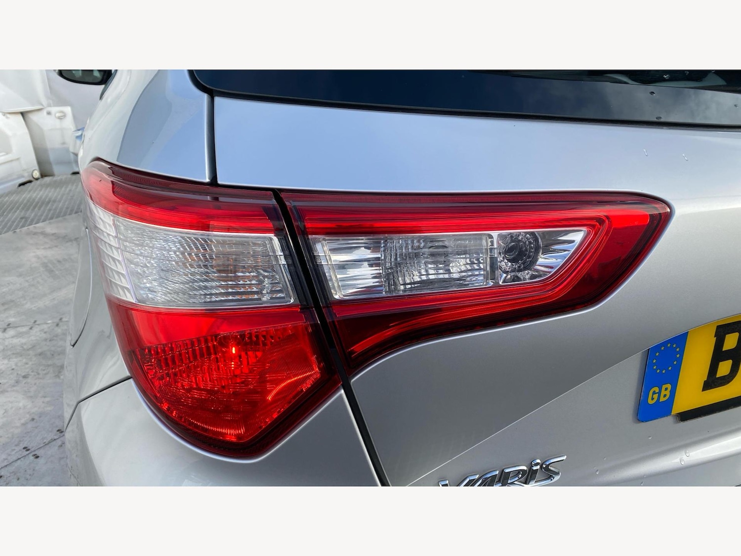 Used Toyota Yaris 2018 for sale - 77237712: Photo 23