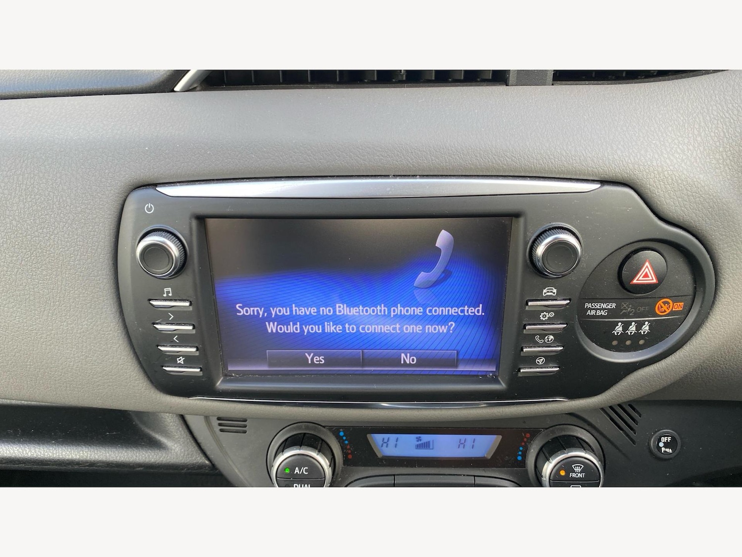 Used Toyota Yaris 2018 for sale - 77237712: Photo 25