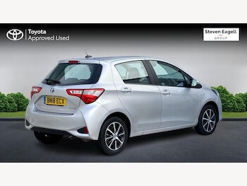 Used Toyota Yaris 2018 for sale - 77237712: Photo