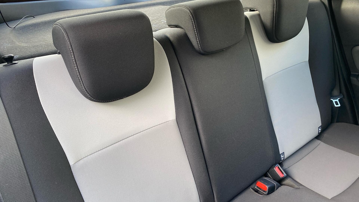 Used Toyota Yaris 2018 for sale - 77237712: Photo 36