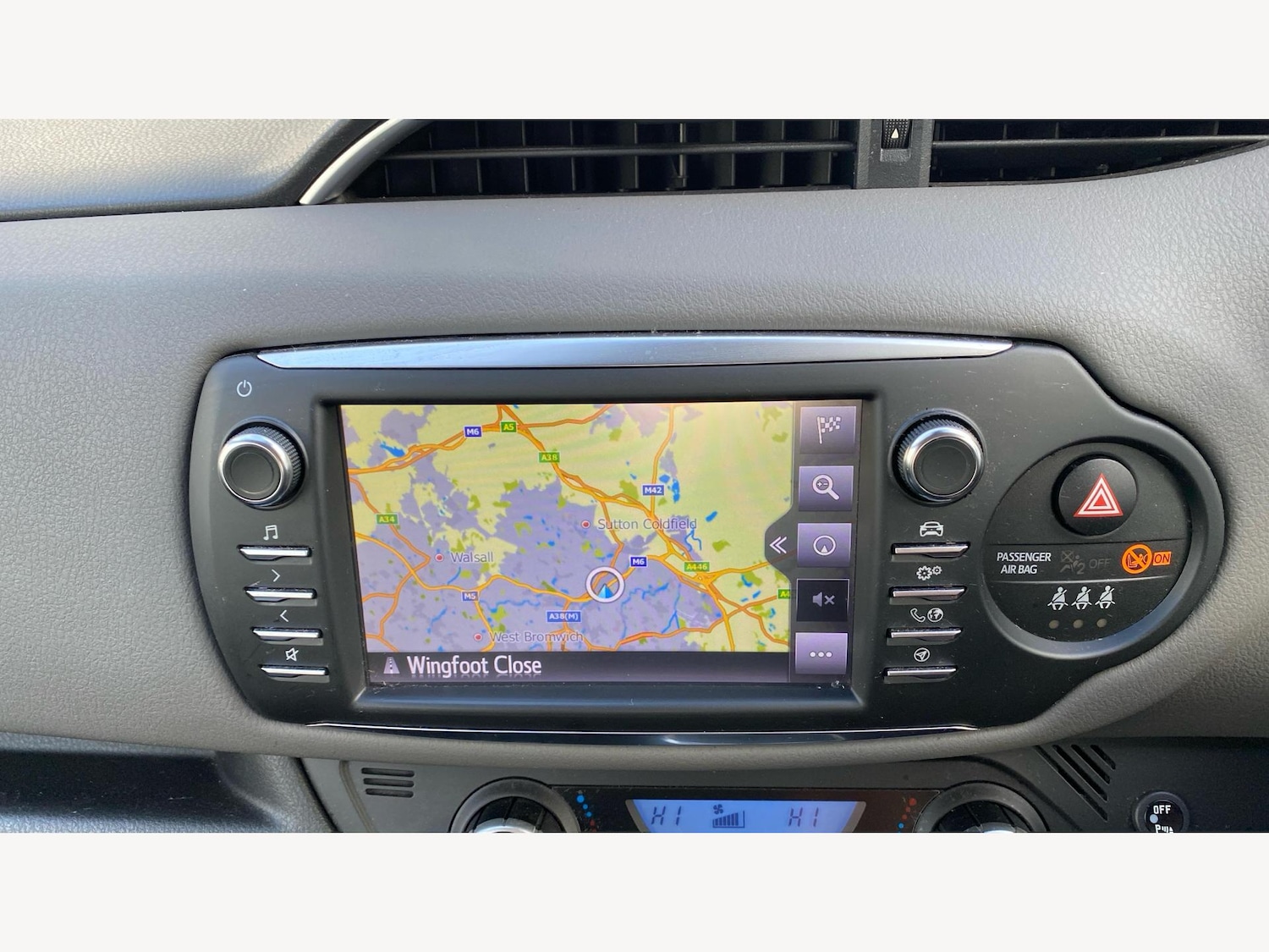 Used Toyota Yaris 2018 for sale - 77237712: Photo 9