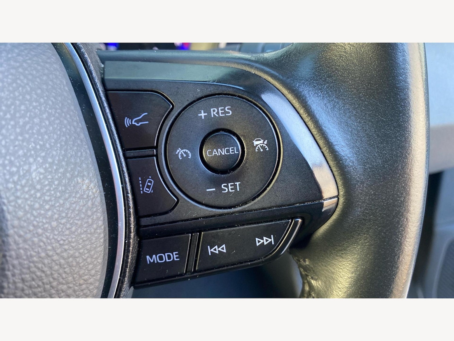 Used Toyota Corolla 2023 for sale - 76457980: Photo 31