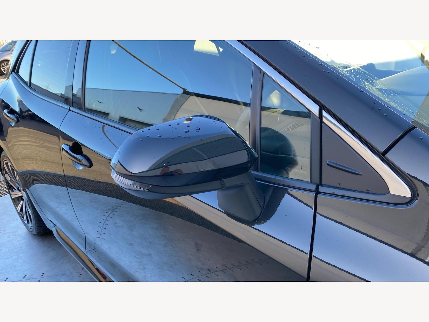 Used Toyota Corolla 2023 for sale - 76457980: Photo 33