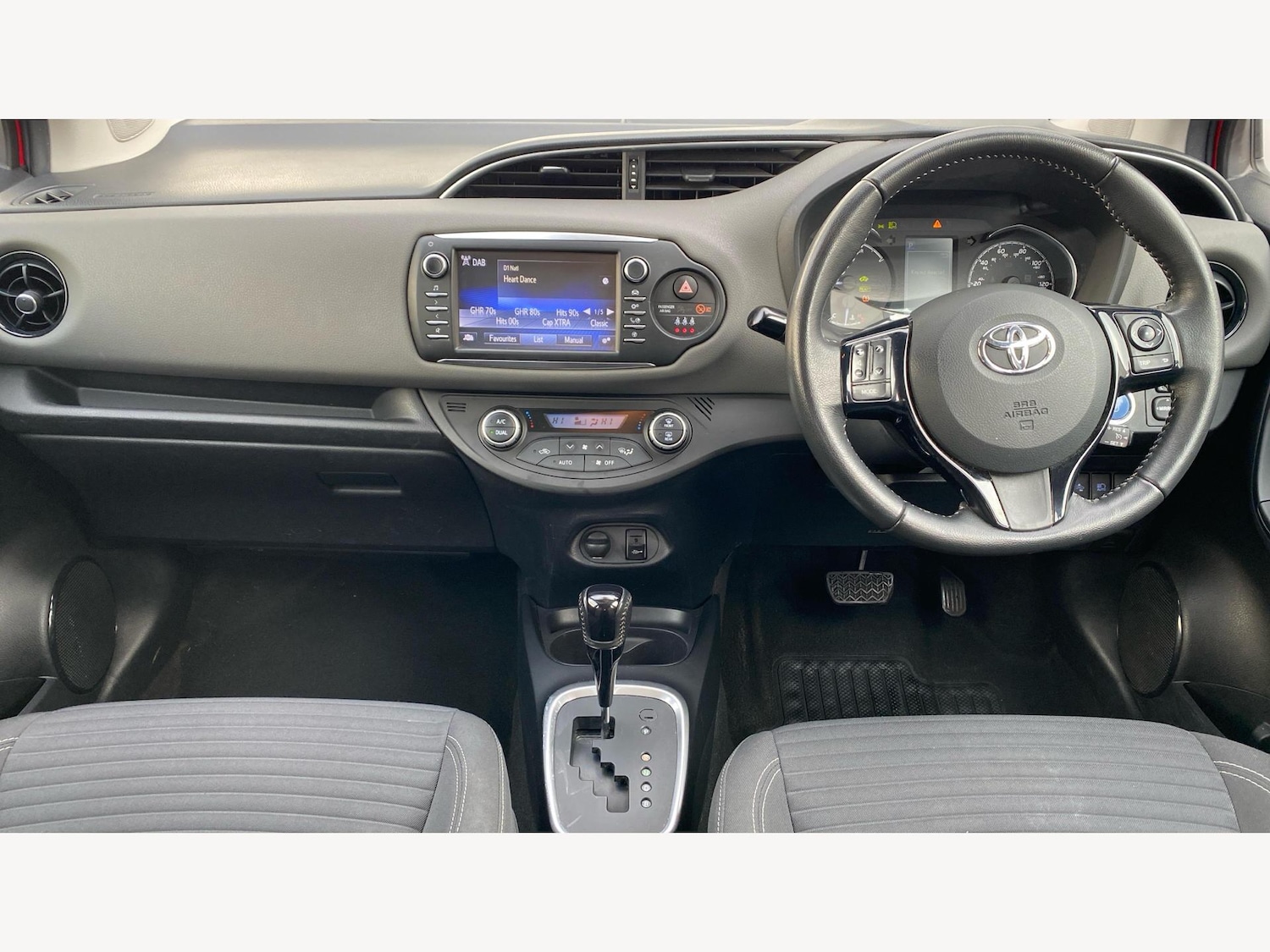 Used Toyota Yaris 2017 for sale - 77202479: Photo 7