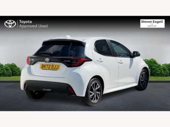 Used Toyota Yaris 2022 for sale - 75023200: Photo