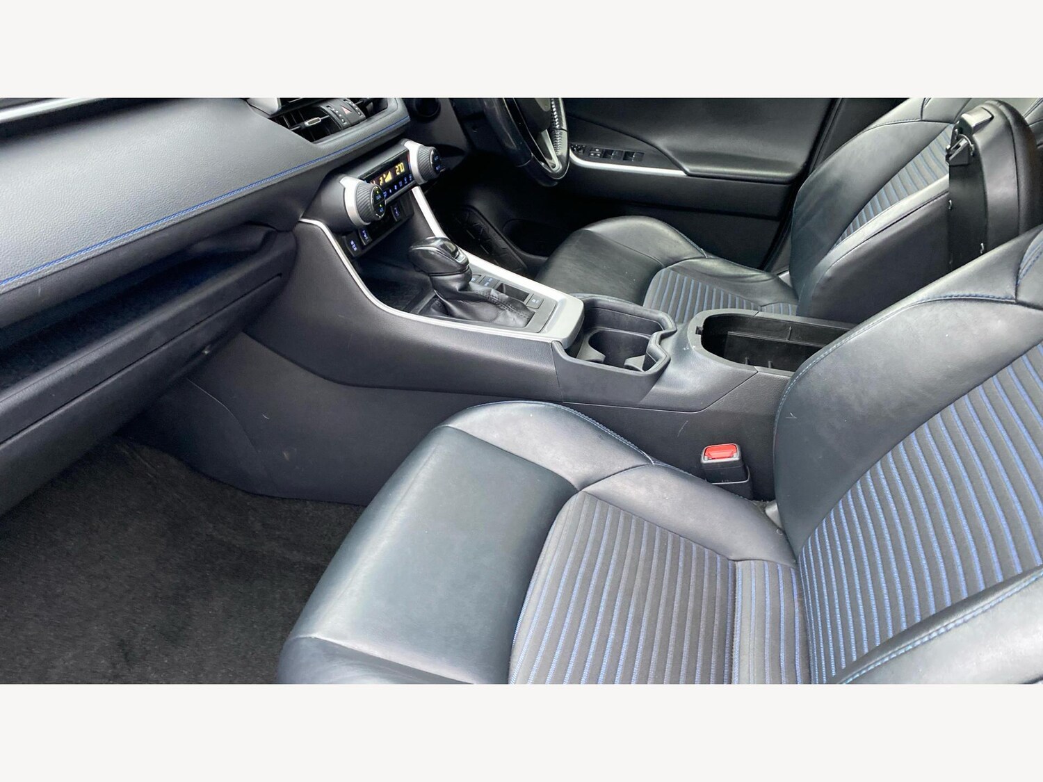 Used Toyota RAV4 for sale - 77484428: Photo 12