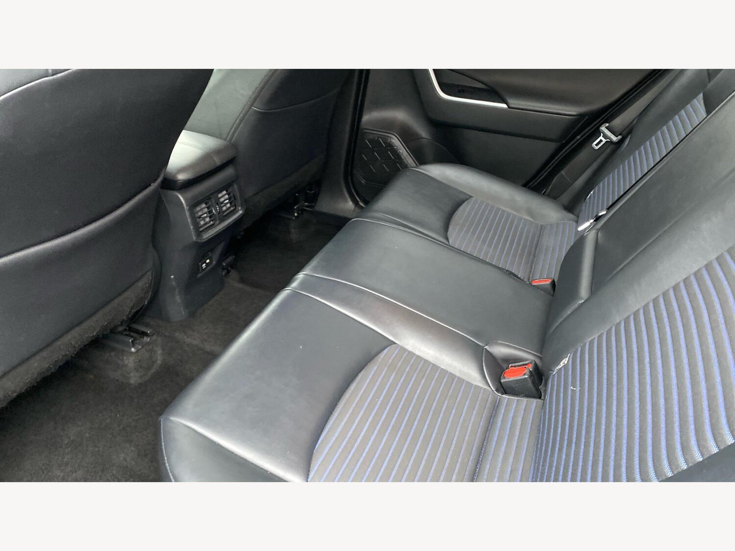 Used Toyota RAV4 for sale - 77484428: Photo 15