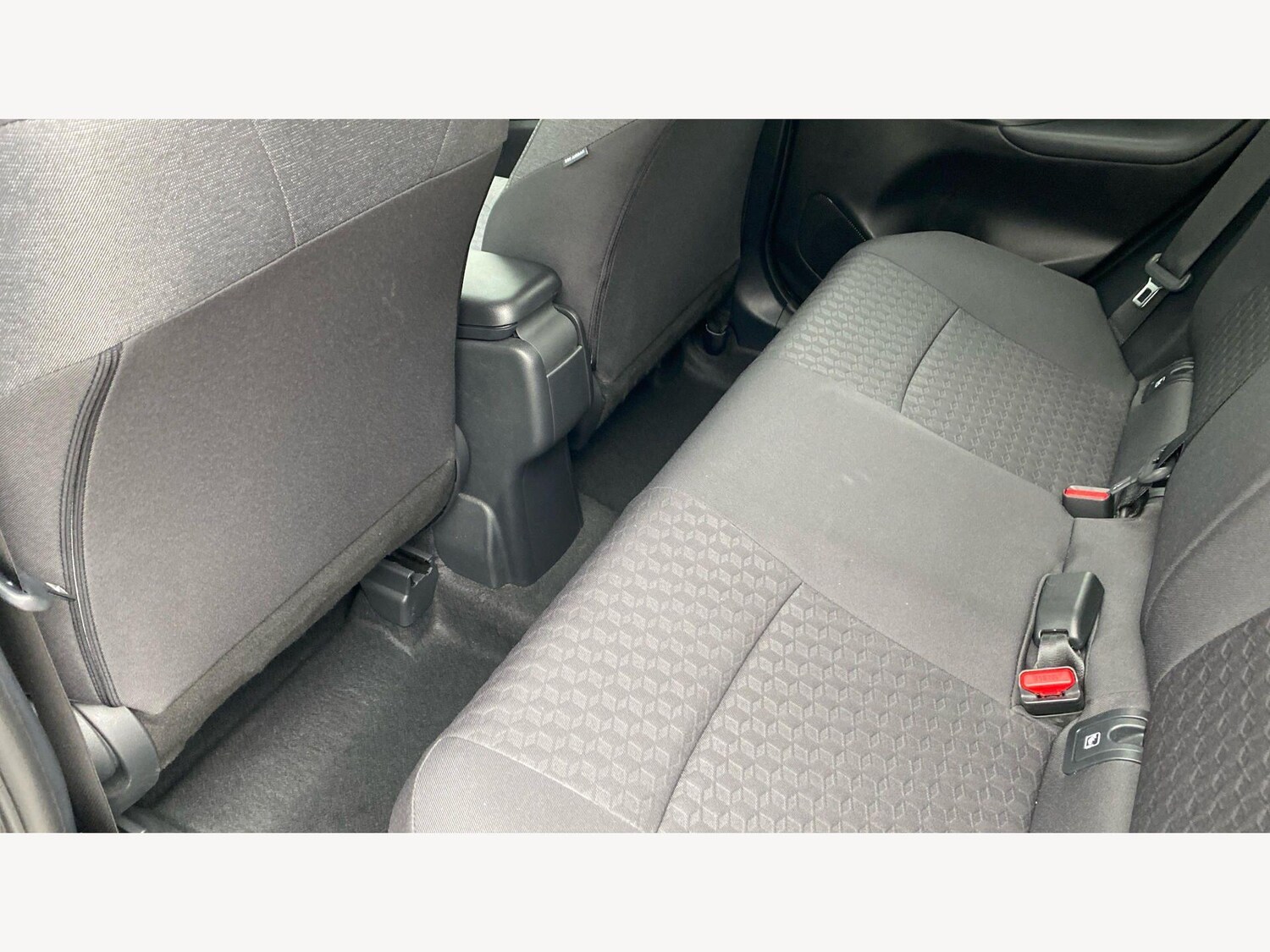 Used Toyota Yaris for sale - 77807861: Photo 15