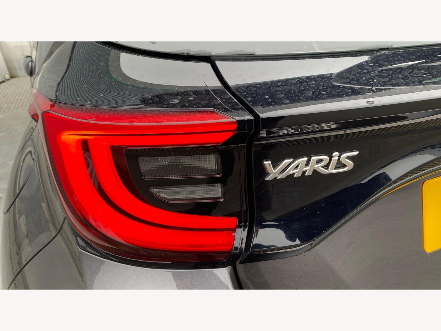 Used Toyota Yaris for sale - 77807861: Photo 23