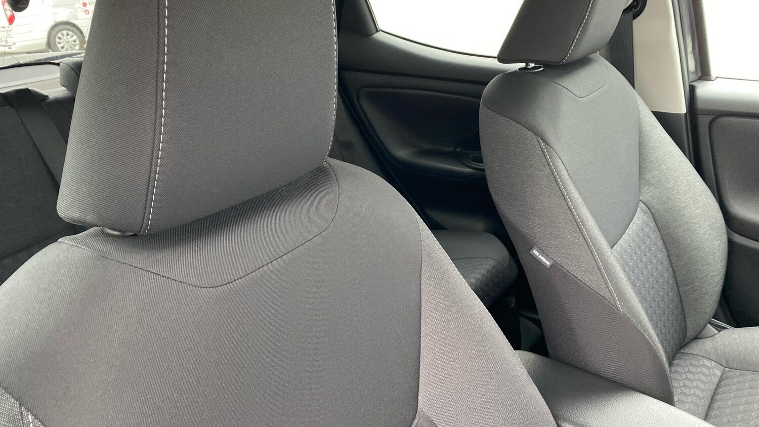 Used Toyota Yaris for sale - 77807861: Photo 36