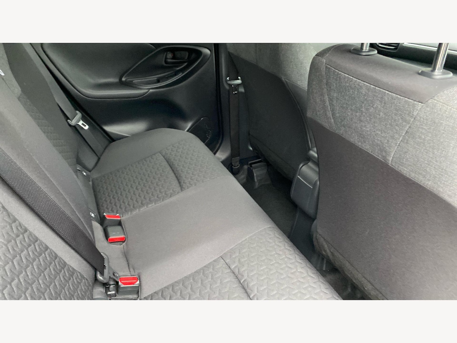 Used Toyota Yaris Cross 2023 for sale - 77376683: Photo 14