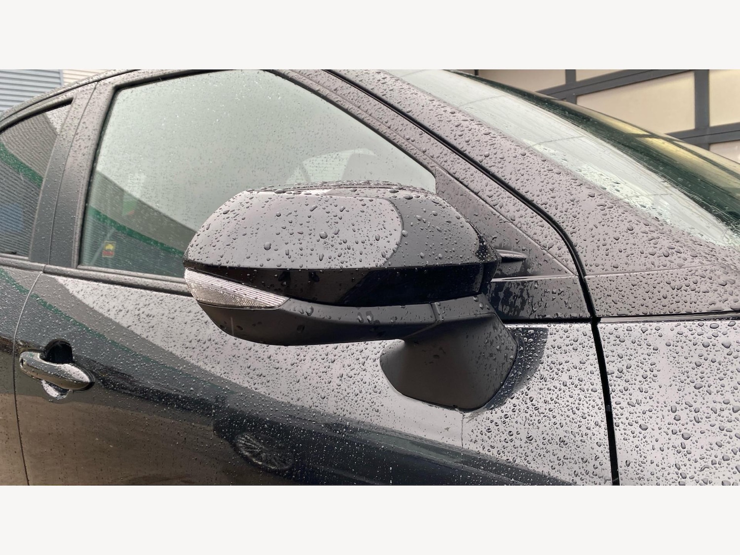 Used Toyota Yaris Cross 2023 for sale - 77376683: Photo 24