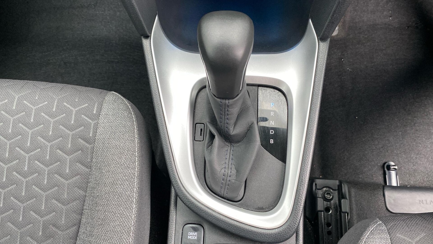 Used Toyota Yaris Cross 2023 for sale - 77376683: Photo 40