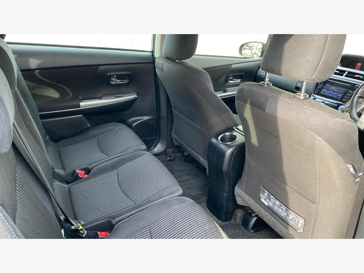 Used Toyota Prius+ 2020 for sale - 76398606: Photo 14