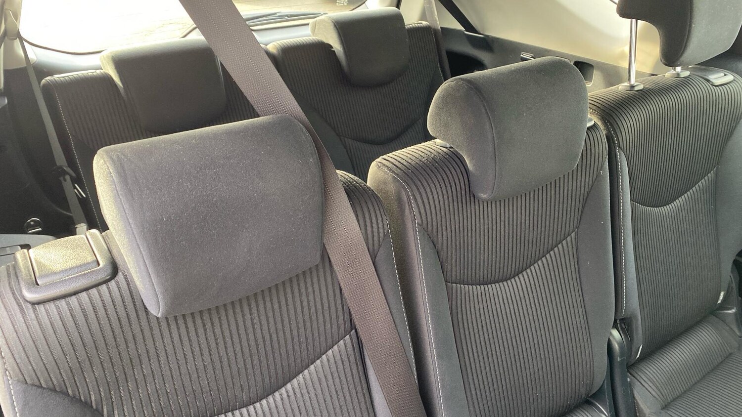 Used Toyota Prius+ 2020 for sale - 76398606: Photo 36