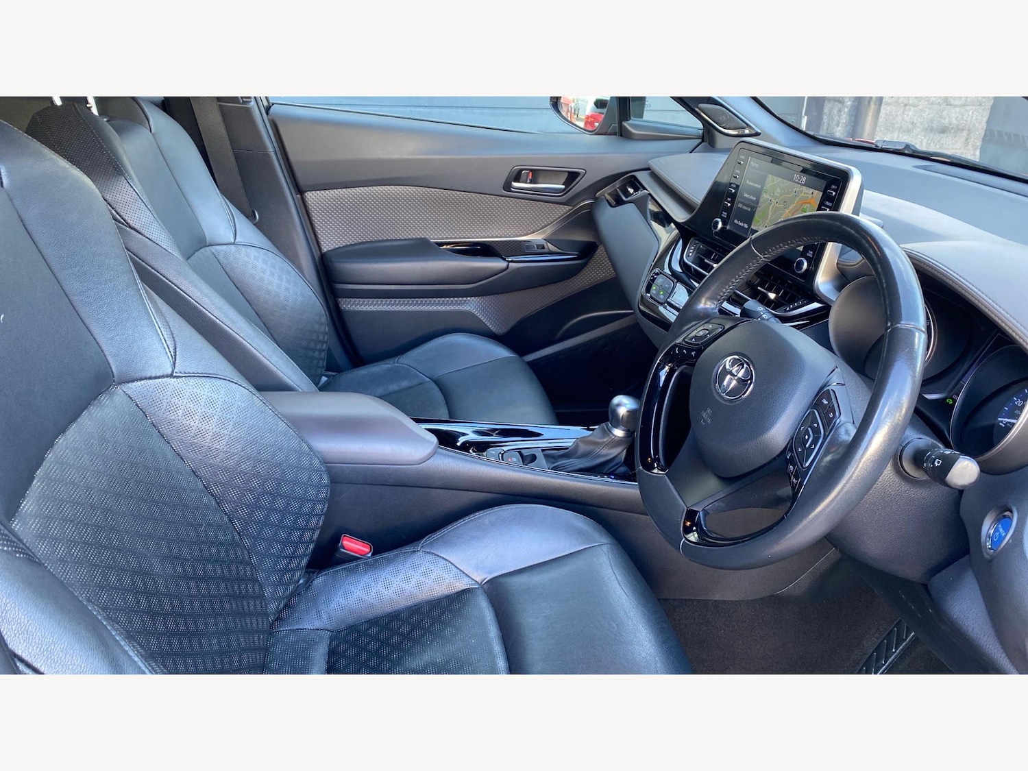 Used Toyota C-HR 2021 for sale - 76398211: Photo 13