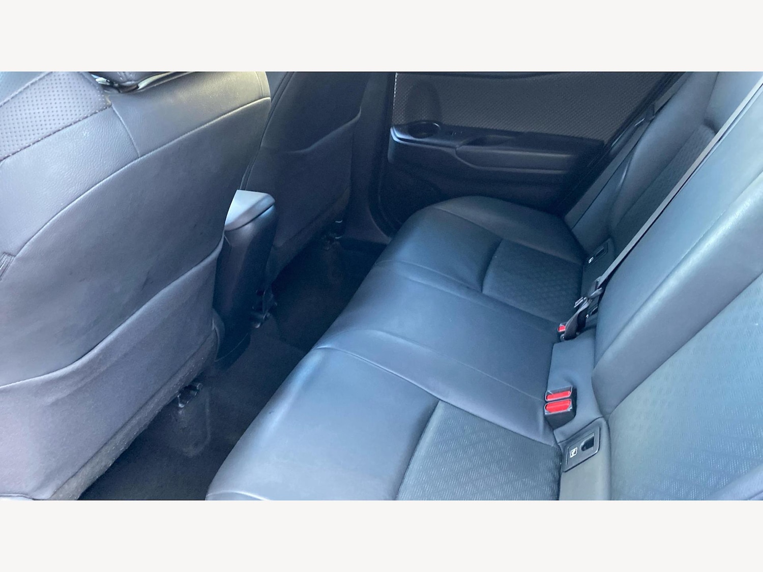 Used Toyota C-HR 2021 for sale - 76398211: Photo 15