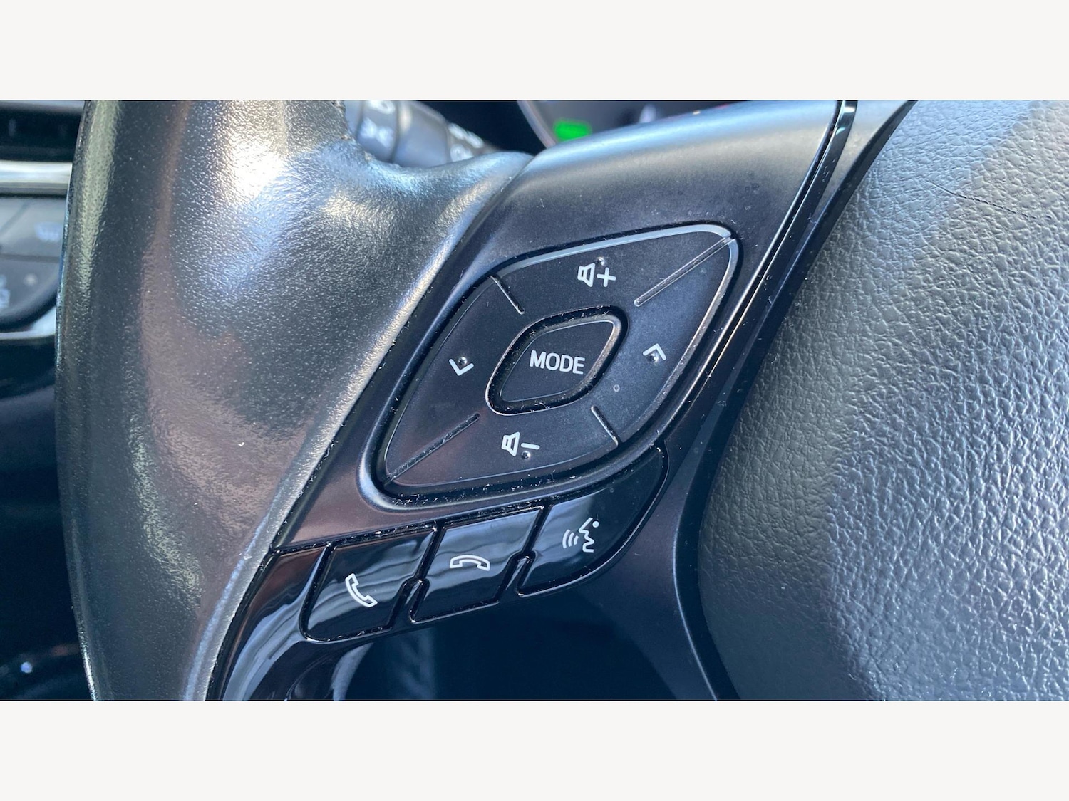 Used Toyota C-HR 2021 for sale - 76398211: Photo 31