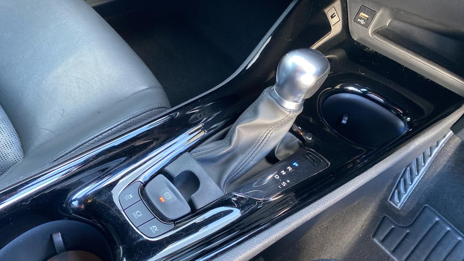 Used Toyota C-HR 2021 for sale - 76398211: Photo 42