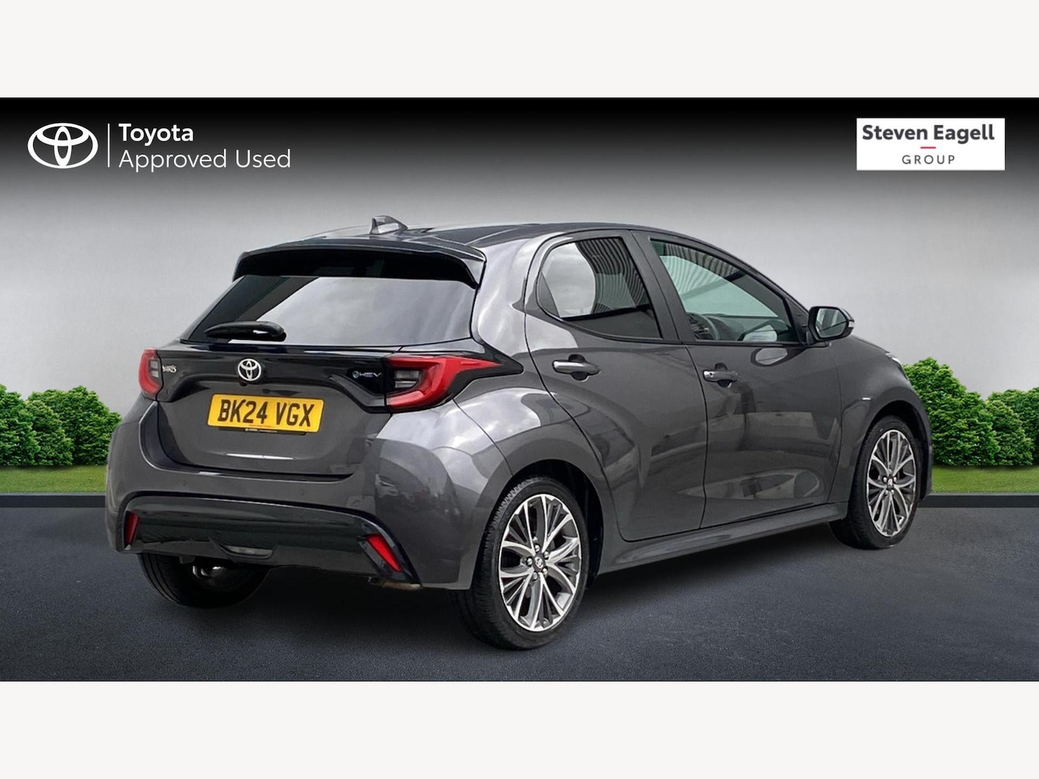 Used Toyota Yaris 2024 for sale - 76431974: Photo 2