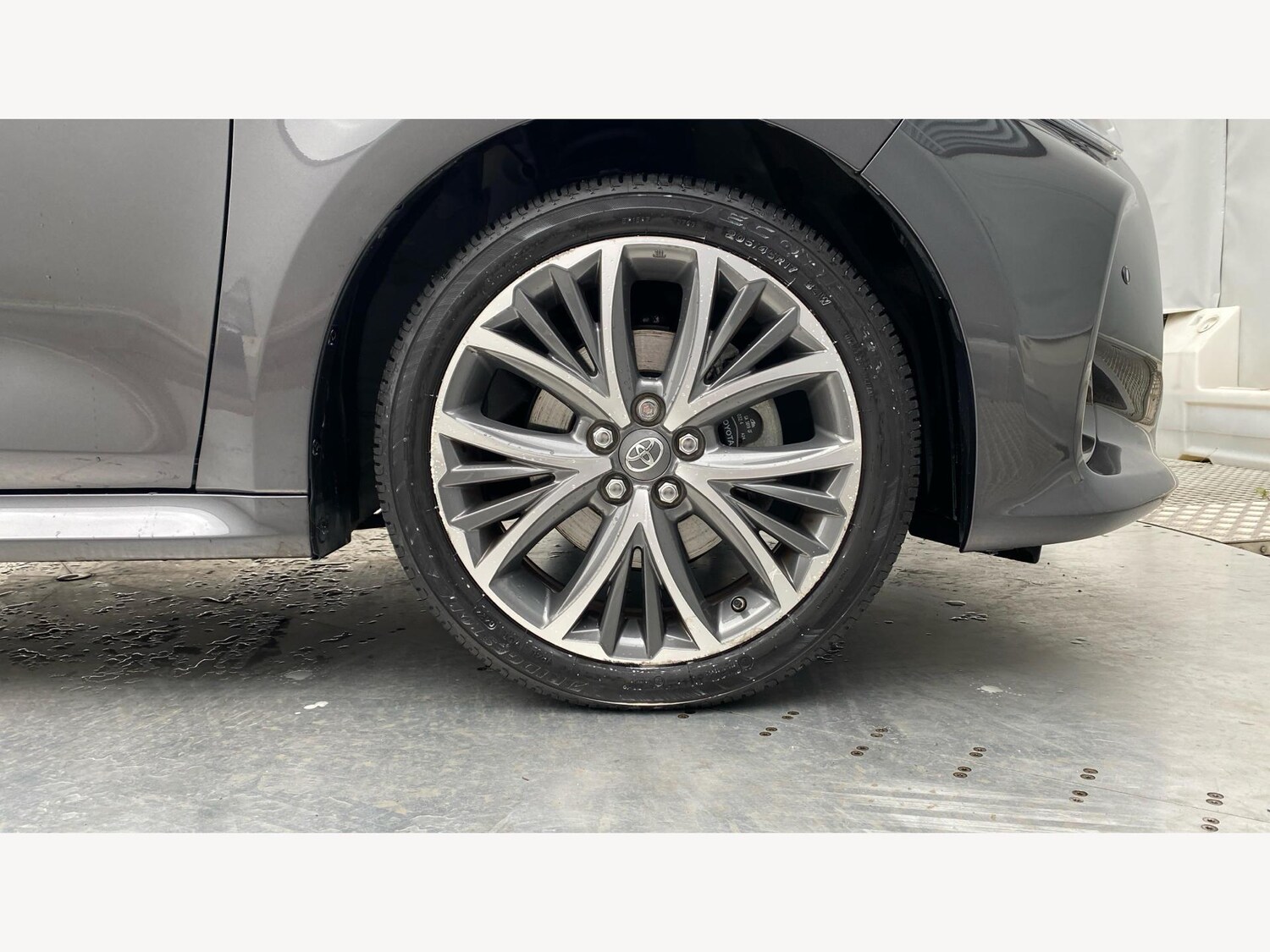 Used Toyota Yaris 2024 for sale - 76431974: Photo 20