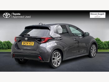 Used Toyota Yaris 2024 for sale - 76431974: Photo