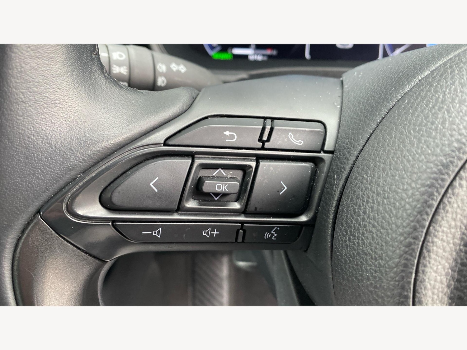 Used Toyota Yaris 2024 for sale - 76431974: Photo 30