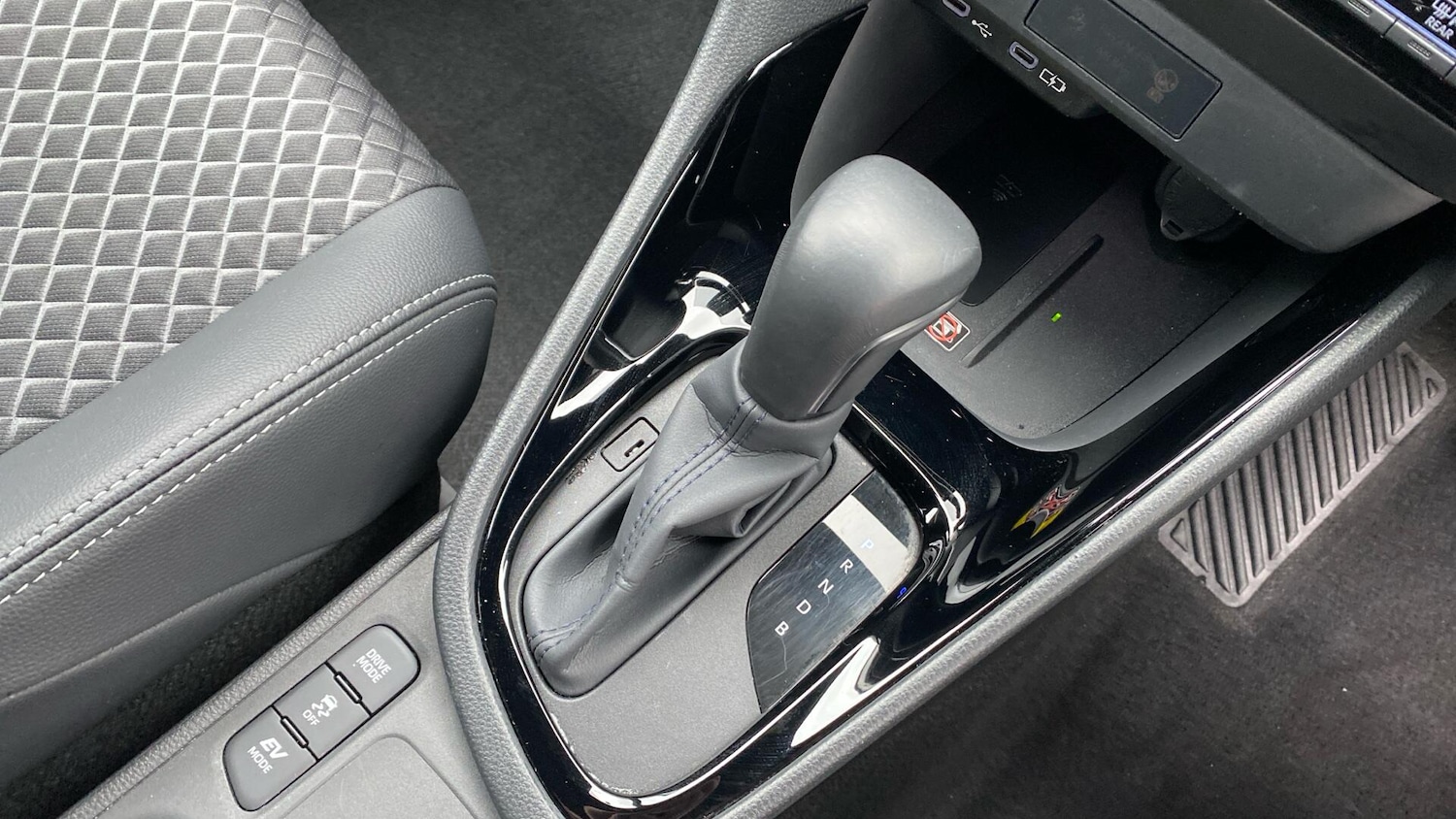 Used Toyota Yaris 2024 for sale - 76431974: Photo 42