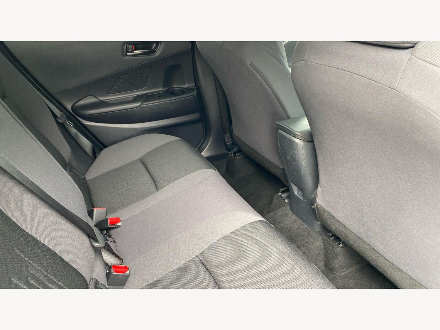 Used Toyota C-HR 2025 for sale - 78085988: Photo 14