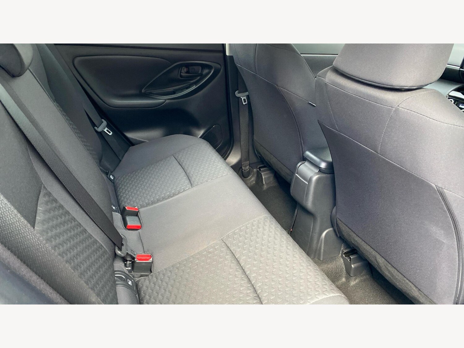 Used Toyota Yaris Cross 2025 for sale - 77254692: Photo 14