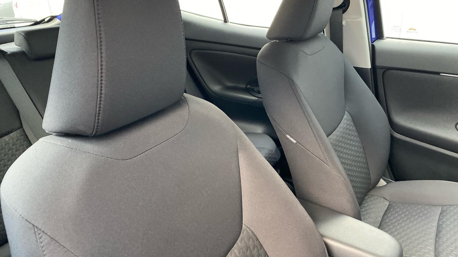 Used Toyota Yaris Cross 2025 for sale - 77254692: Photo 35