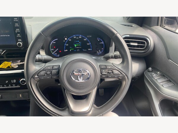 Used Toyota Yaris Cross 2023 for sale - 75302400: Photo 10