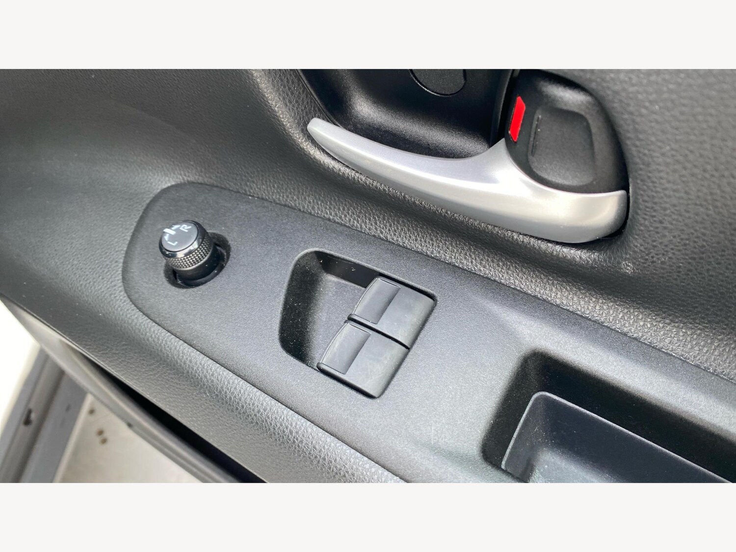 Used Toyota Aygo X 2023 for sale - 76433166: Photo 31