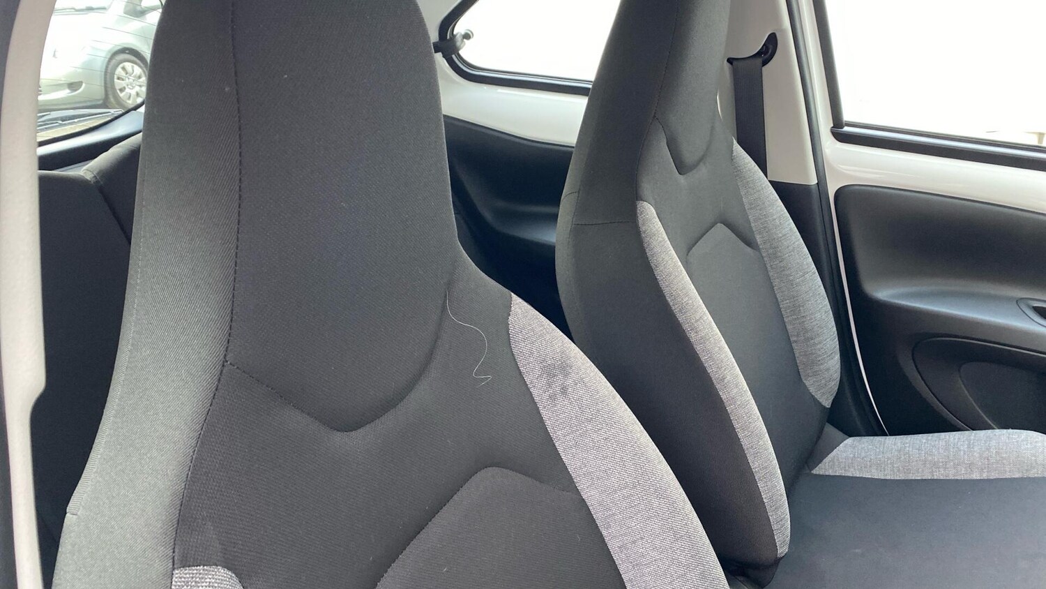 Used Toyota Aygo X 2023 for sale - 76433166: Photo 34